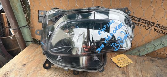 2014 2018 jeep Cherokee halogen