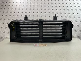 2022 2024 NISSAN TITAN RADIATOR AIR SHUTTER OEM