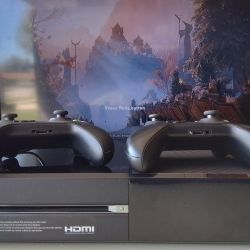 XBOX ONE CONSOLE w/ Two Controllers and Power Supply $80. Obo - $80 (City of Orange)