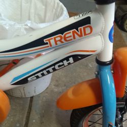 Stitch Trend 12-1/2 Inch Unisex Kids Bike.