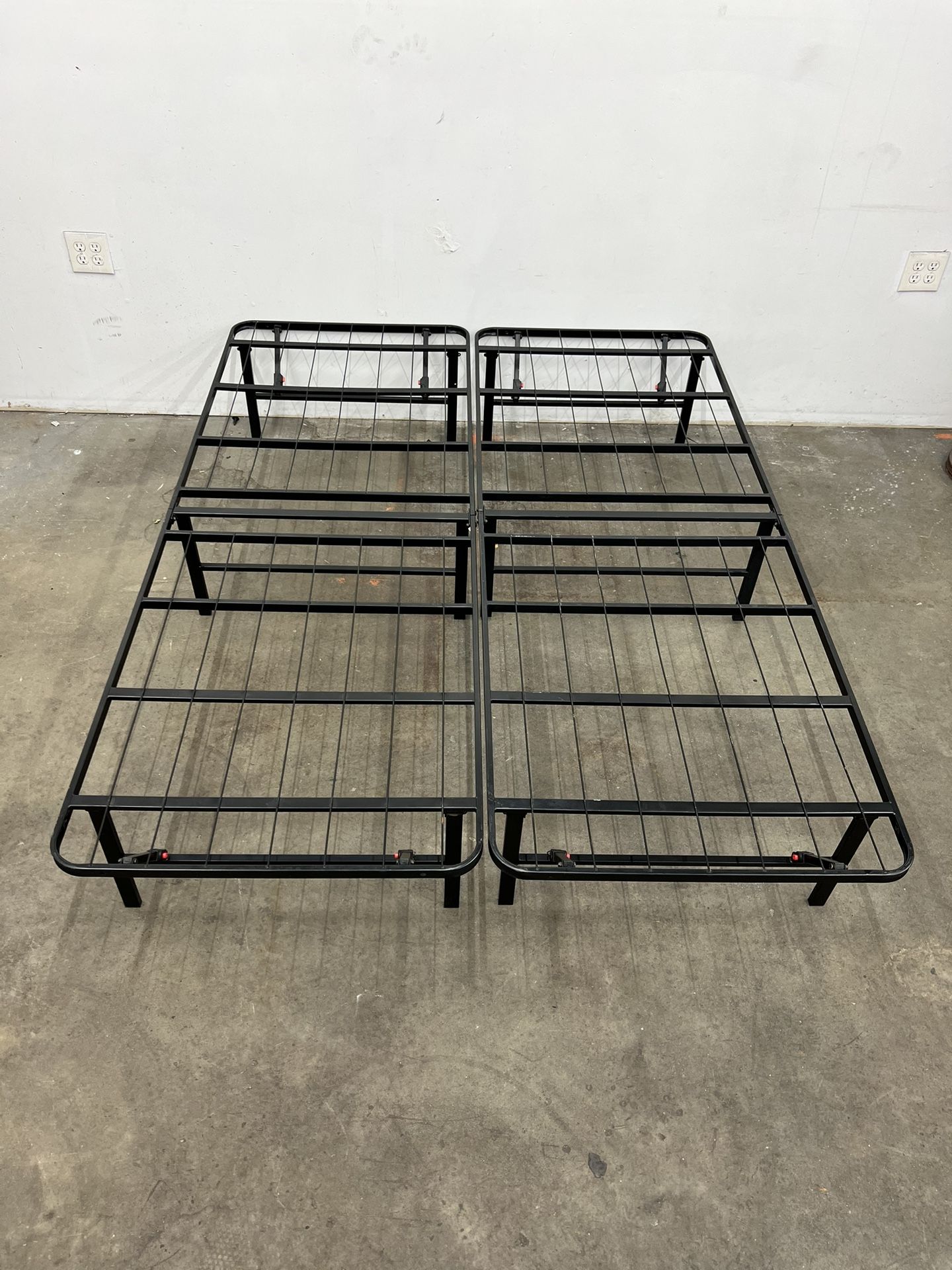Queen Steel Frame