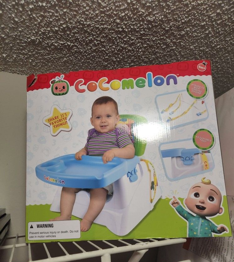 Cocomelon Booster Seat With Tray