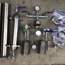 Xtractor Depot Stainless Steel Spool Oil extactor tube ball valves pressure gage condensing coil. Selling the bundle for $100 firm 