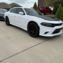 2018 Dodge Charger GT