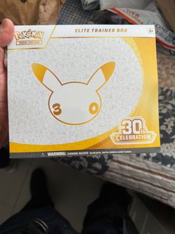 Pokémon 30th celebration ETB