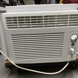 AC units For Sale