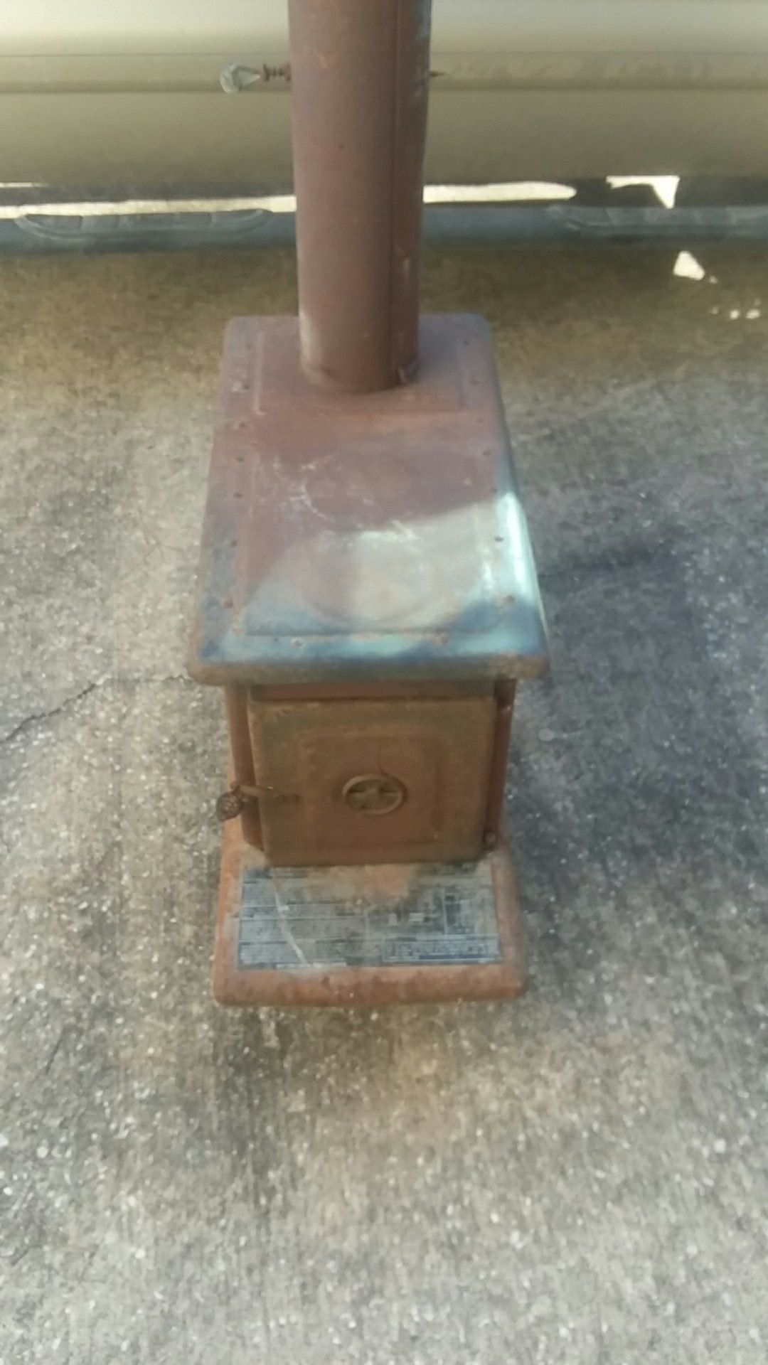 Boxwood Wood Burning Utility Heater #127