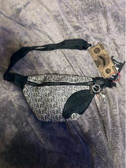 Spray ground cross bag