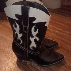 Cowgirl Boots Size 7