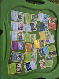 Pokémon cards 22 cards