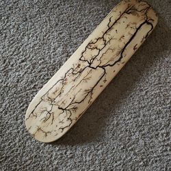 New Fractural Burn Skateboard 