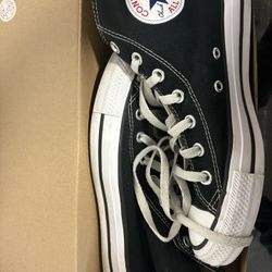 Converse Shoes - Size 8