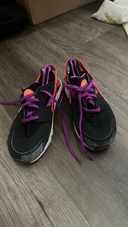 Nikes $10 size 3 youth