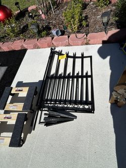 Portable Gate For Yard