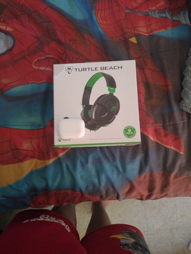 Turtle Beach Headset & AirPods Pro Gen 2