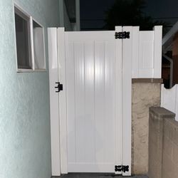 Single Gate