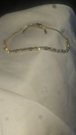 Bracelet