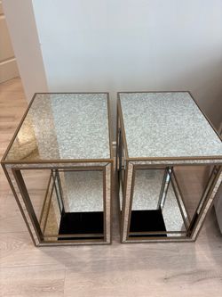 End table