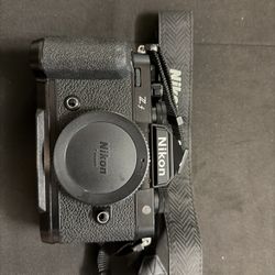Nikon Zf Mirrorless Camera (Black)
