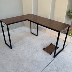 New In Box 57x44x30 Inch Tall L Shape Corner Office Computer Desk Table With Tower Stand Brown Furniture 