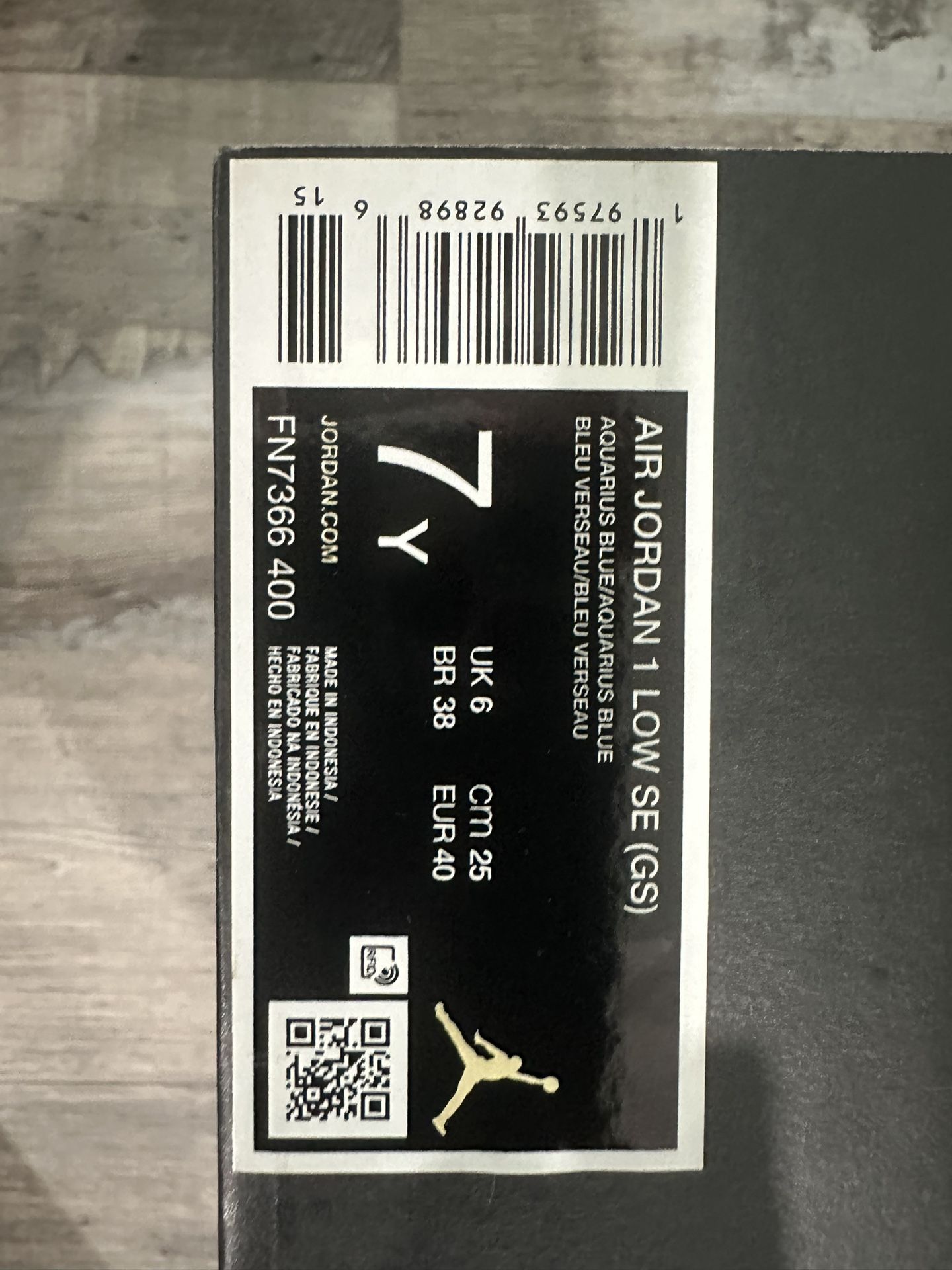Air jordan low new- three pairs