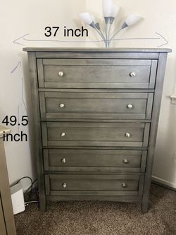 Modern 5-Drawer Dresser