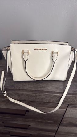 Michael Kors medium bag