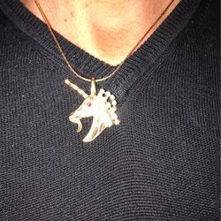 Vintage Rare Beautiful Unique Unicorn Gold/Rhinestone Pendent 