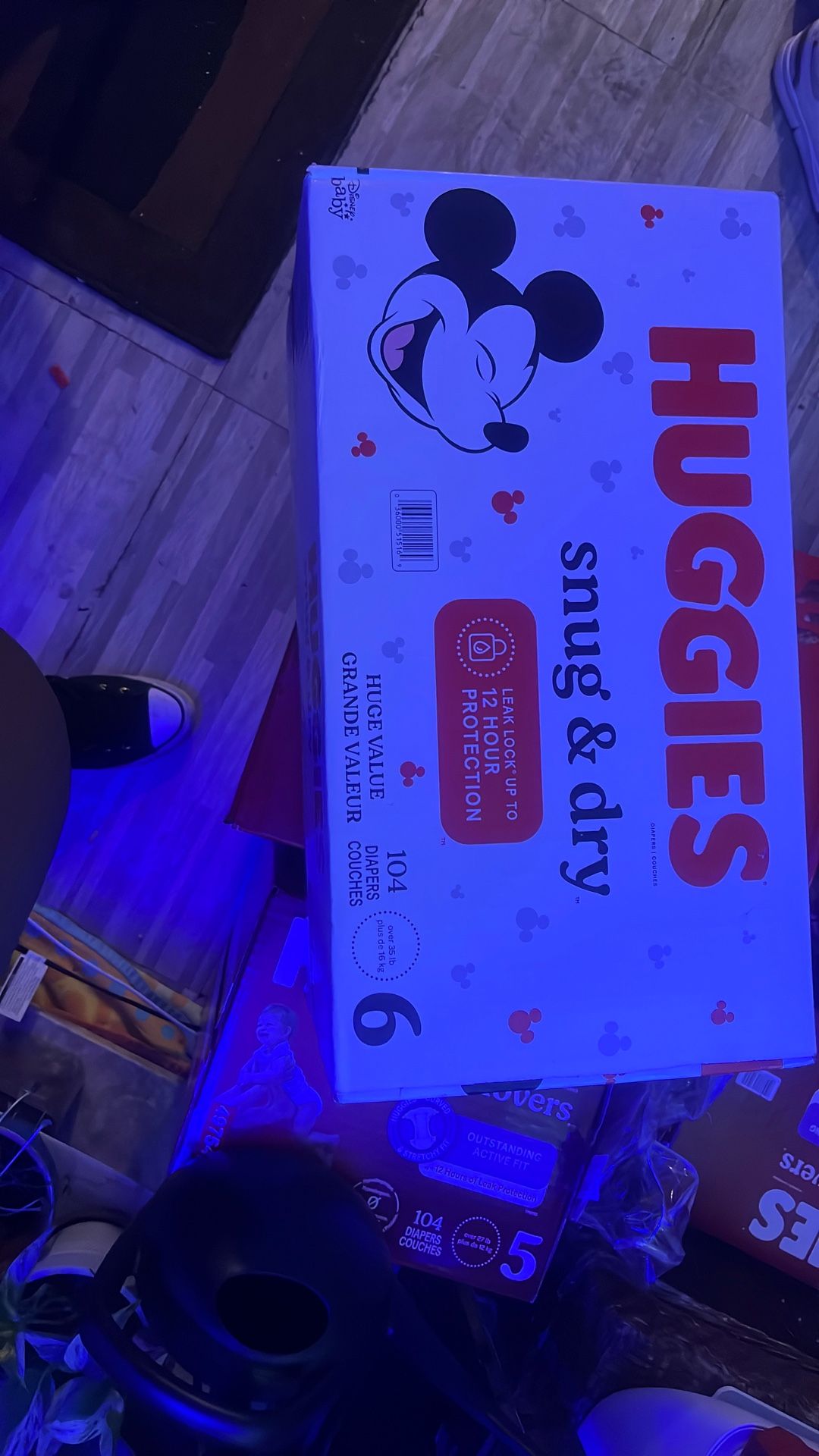 Size 6 Huggies Snug&dry