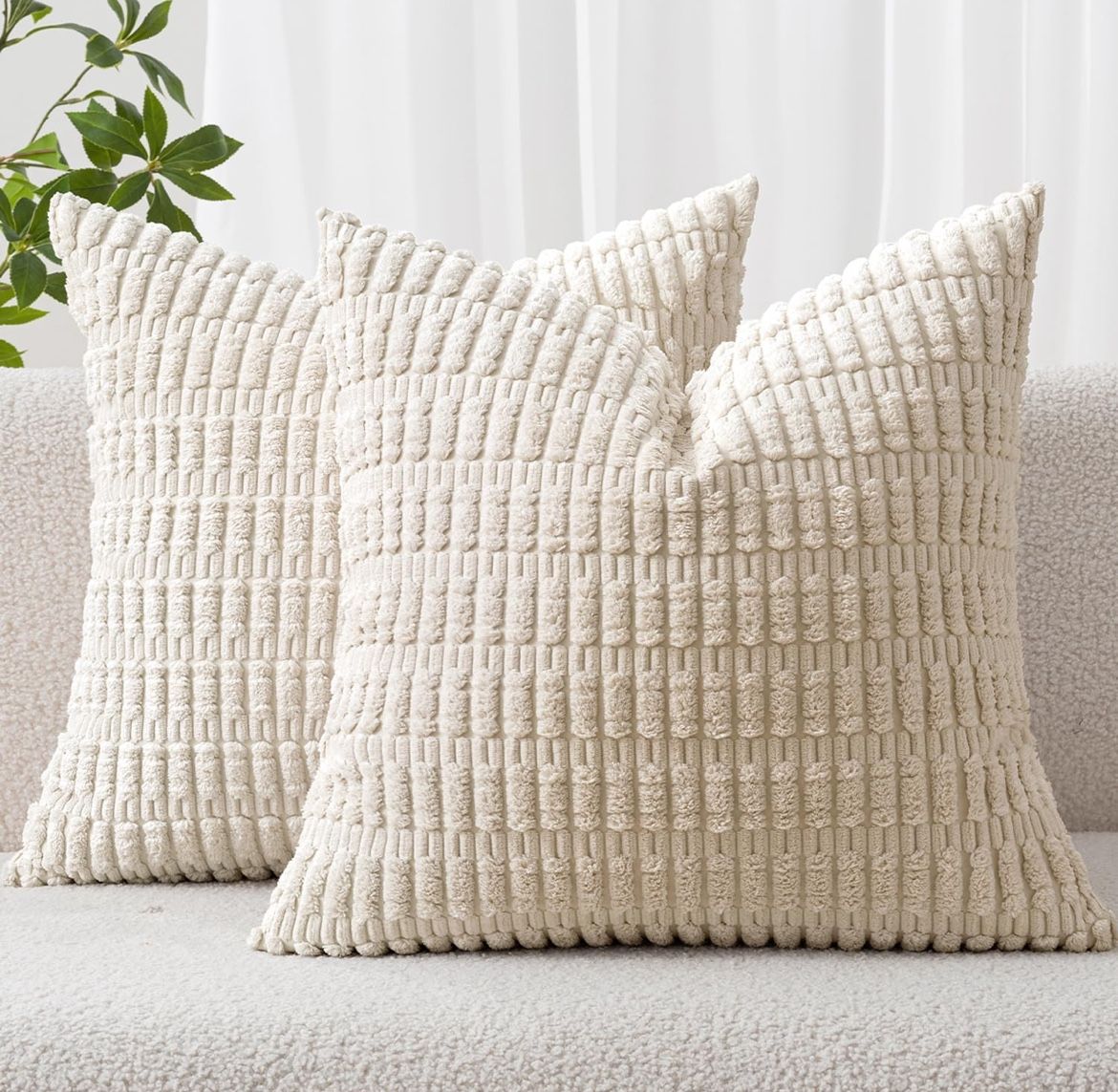 Autumn Corduroy Throw Pillow Covers 18x18Inch. Fundas de almohada de pana de otoño, 18x18 pulgadas.