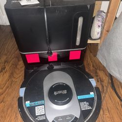 Shark Robot Vaccum 