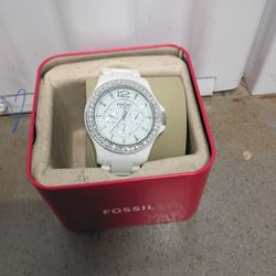 Fossil CE1010 White Tone Women’s Quartz Watch