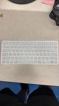 Apple wireless keyboard
