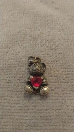 Vintage 2002 sterling silver Teddy bear pendant red heart shaped stone