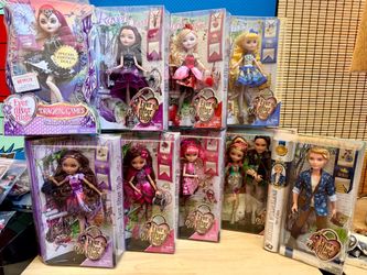 Reserved - Ever After High Original Chapter 1 Release Dolls + Wonderland & special edition Dragon Games