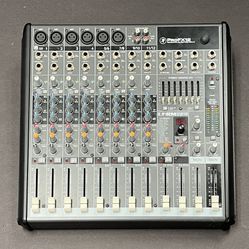 Mixer / PRO FX 12 Track Mixer