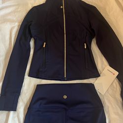 Navy blue-lulu lemon cropped define jacket with gold zipper and leggings