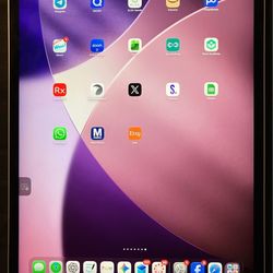 iPad Pro 12.9 inch( 6th generation) WiFi + Cellular. Unlocked.