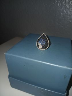 Flower Marcasite Enamel Ring