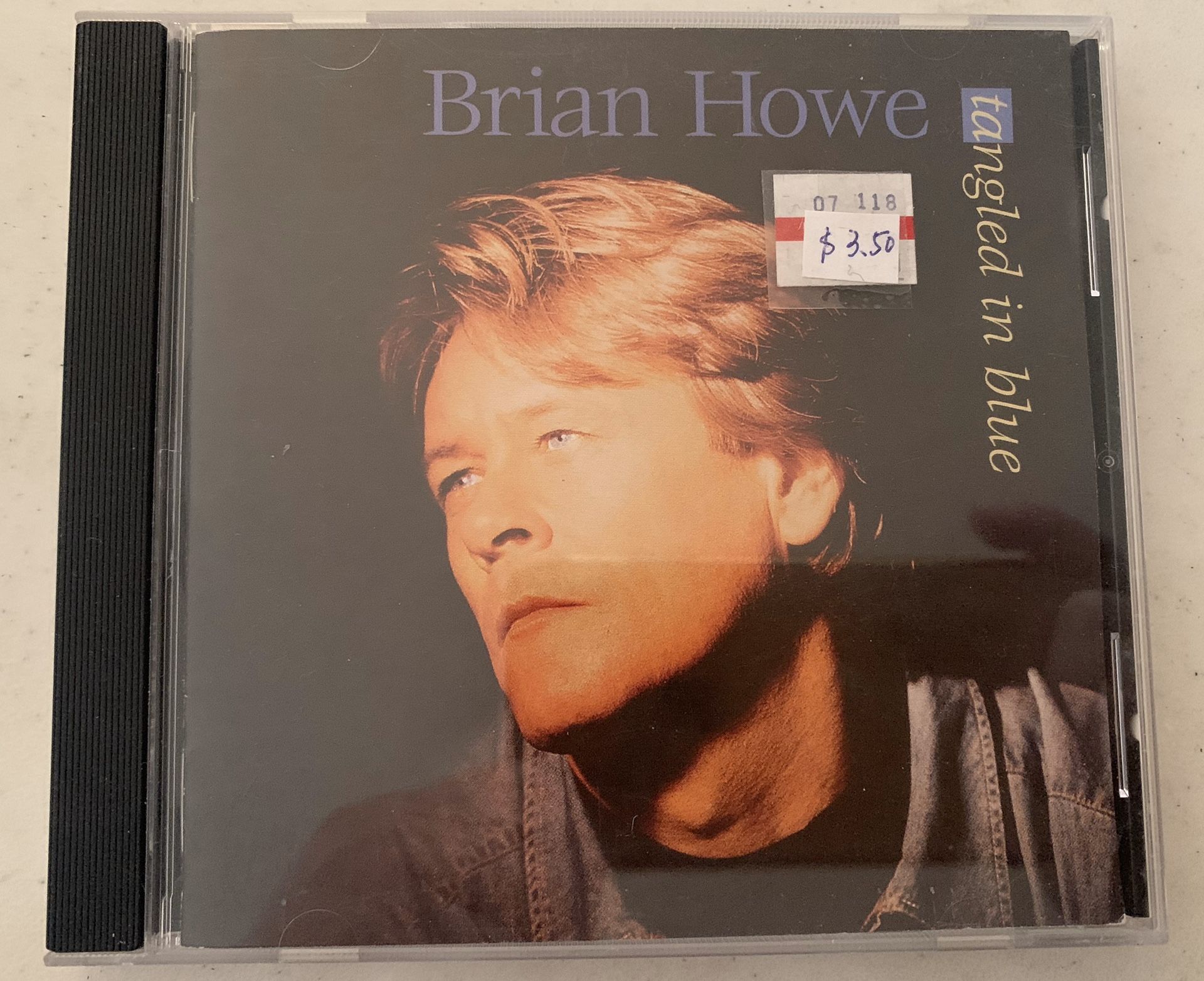 Brain Howe-tangled in blue