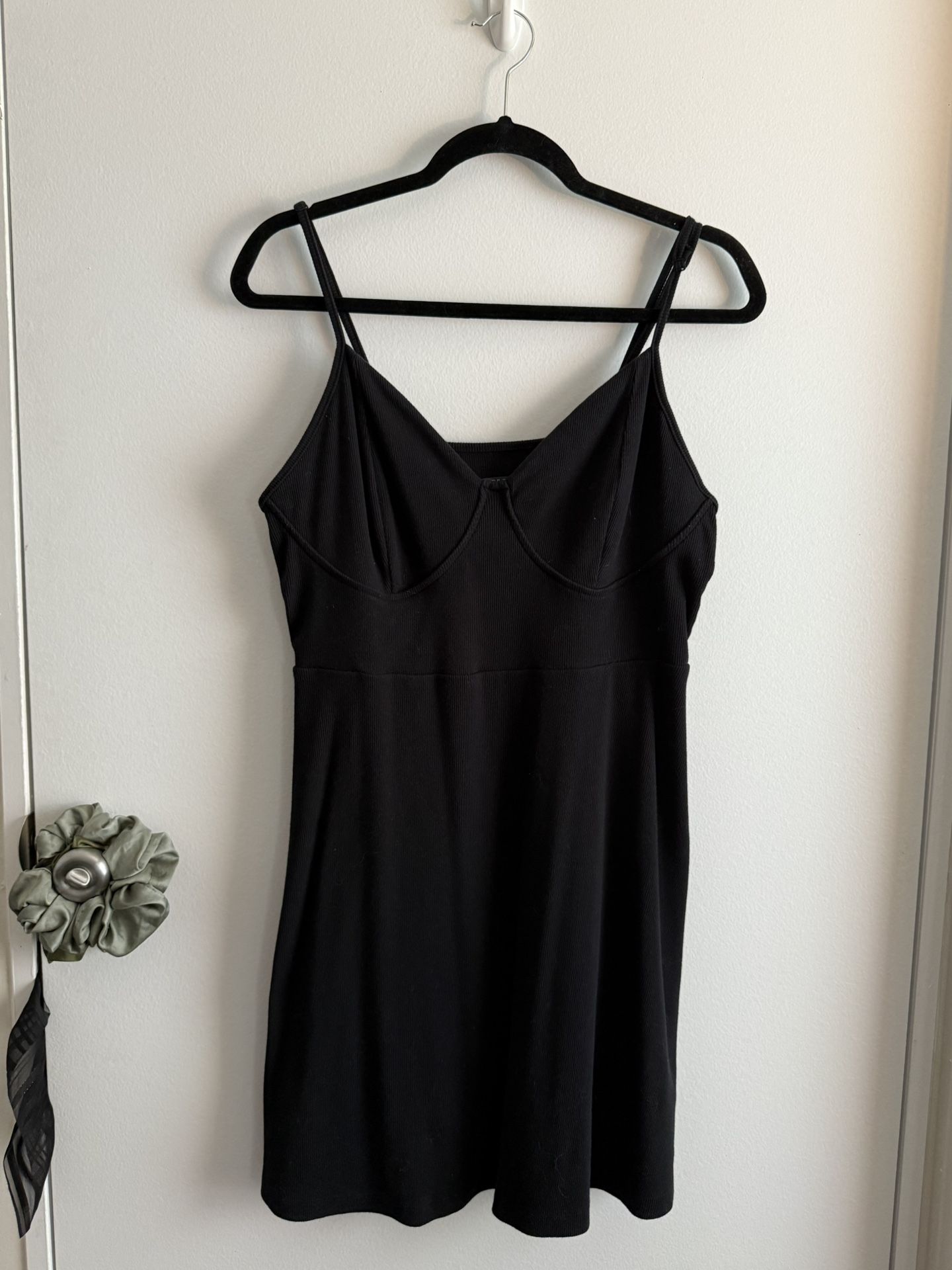 Women’s XL Wild Fable black dress with adjustable straps