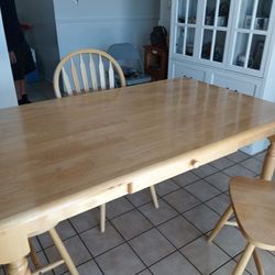 Dining table And 3 Chairs
