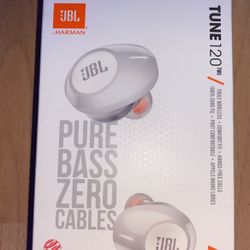 JBL Tune 120TWS earbuds