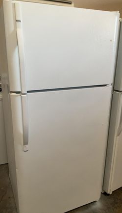 Kenmore Top Mount White Refrigerator
