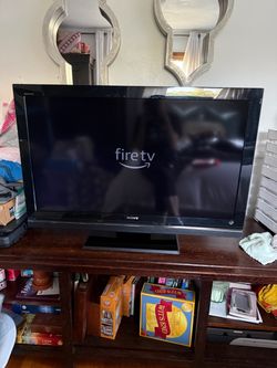 Sony BRAVIA 40” 1080p Full HD LCD TV – $25