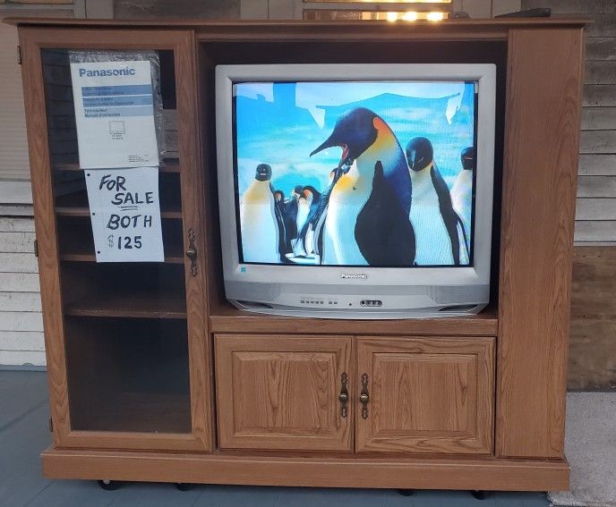 "Two For One"... $99.00 ... 33 Inch Panasonic and Oak Console has Excellent Picture includes Remote Control