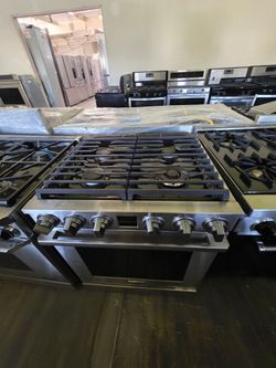30" DACOR DUAL FUEL RANGE STAINLESS STEEL