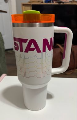 Stanley Quencher Tumblers – Multiple Colors Available