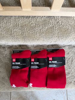 Red Under Armour UA Team Over-The-Calf socks size large - NWT