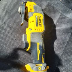 Dewalt MULTI TOOL